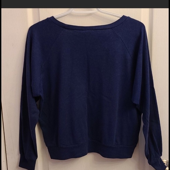 OBEY cropped sweatshirt - Picture 6 of 8